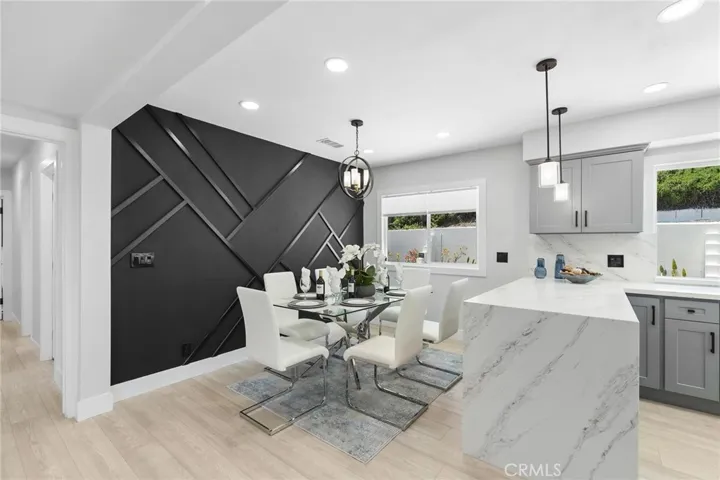 4925 Topeka Drive, Tarzana, California 91356