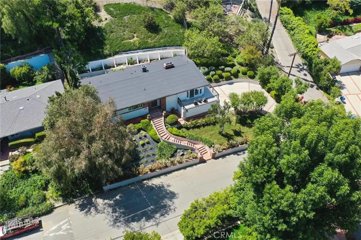4925 Topeka Drive, Tarzana, California 91356