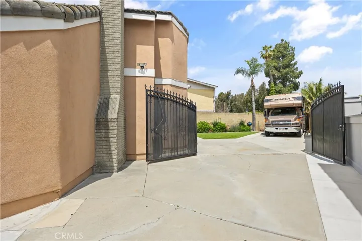19127 Poseidon Avenue, Cerritos, California 90703