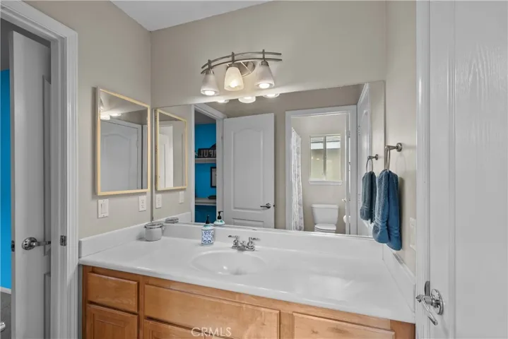 Jack & Jill bathroom #1