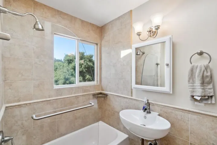 365 Eleana Drive, Ben Lomond, California 95005