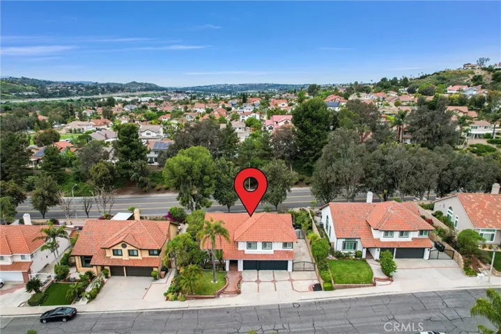 5555 Camino Tecate, Yorba Linda, California 92887