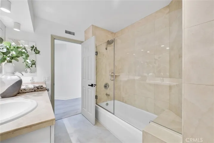 5555 Camino Tecate, Yorba Linda, California 92887