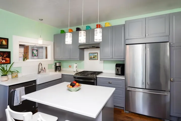 1125 Seabright Avenue, Santa Cruz, California 95062