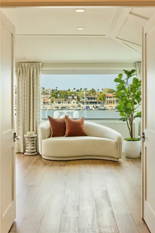 820 Via Lido Nord, Newport Beach, California 92663