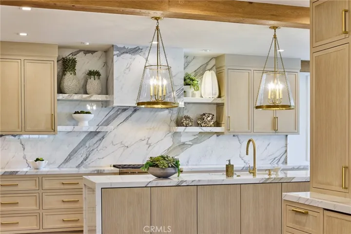 820 Via Lido Nord, Newport Beach, California 92663