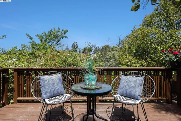4450 Penniman Ave, Oakland, California 94619