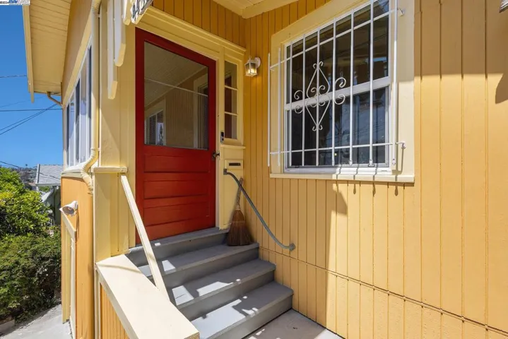 4450 Penniman Ave, Oakland, California 94619