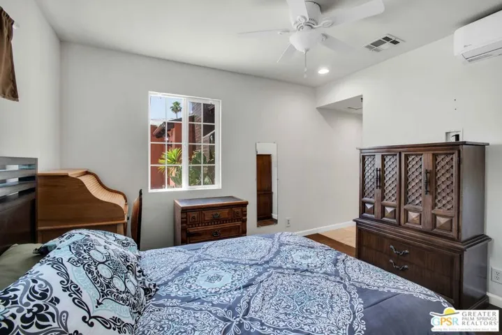 553 N Paseo De Anza, Palm Springs, California 92262