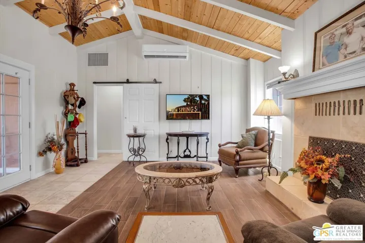 553 N Paseo De Anza, Palm Springs, California 92262