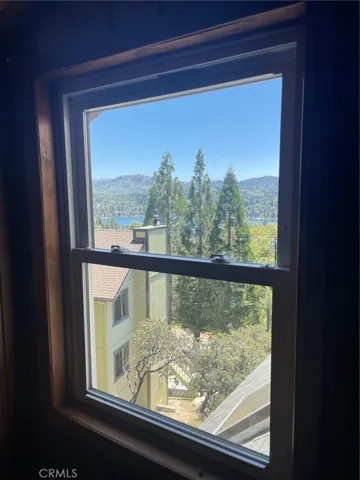 28720 Zion Drive, Lake Arrowhead, California 92352