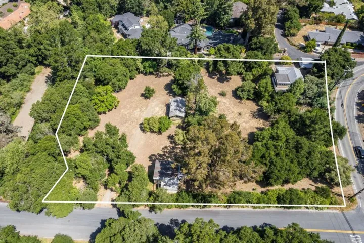 12991 Pierce Road, Saratoga, California 95070