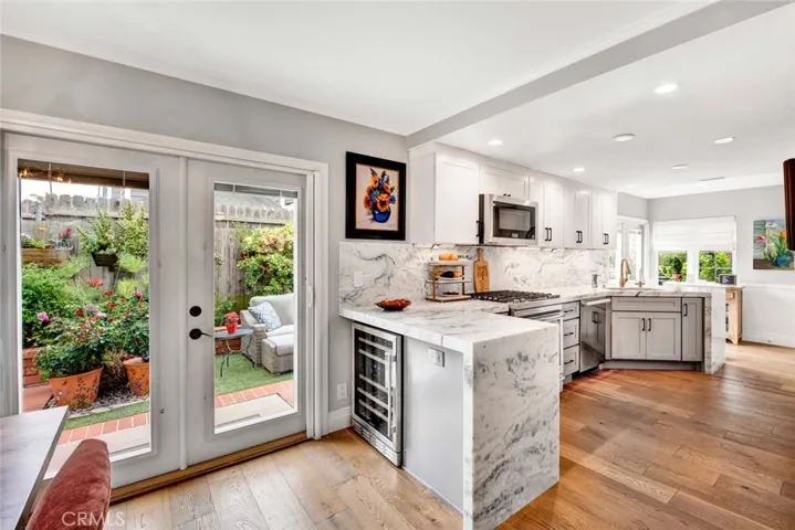 2210 Pacific Avenue E1, Costa Mesa, California 92627