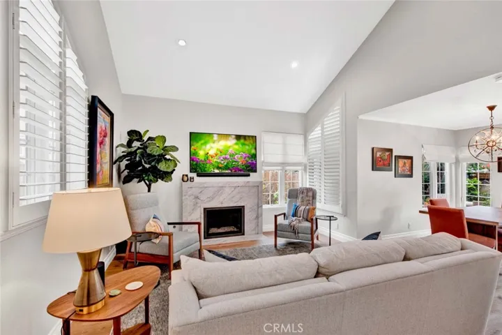 2210 Pacific Avenue E1, Costa Mesa, California 92627