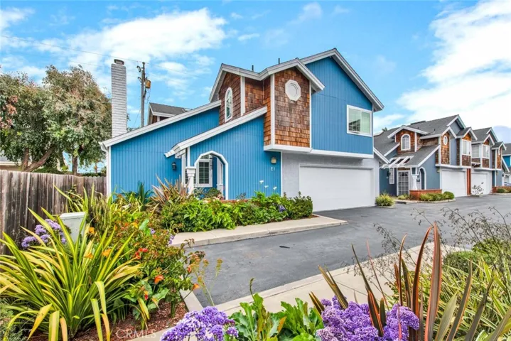 2210 Pacific Avenue E1, Costa Mesa, California 92627