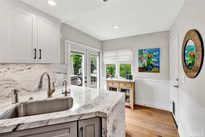 2210 Pacific Avenue E1, Costa Mesa, California 92627