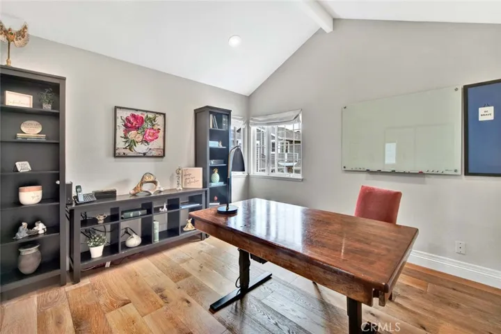 2210 Pacific Avenue E1, Costa Mesa, California 92627