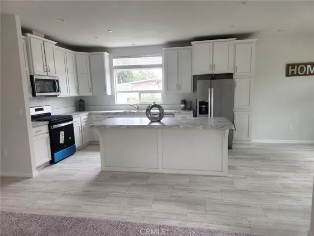 33040 Catlin Avenue, Hemet, California 92545