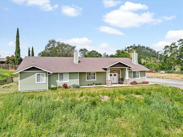 14640 Arthur Lane, Atascadero, California 93422