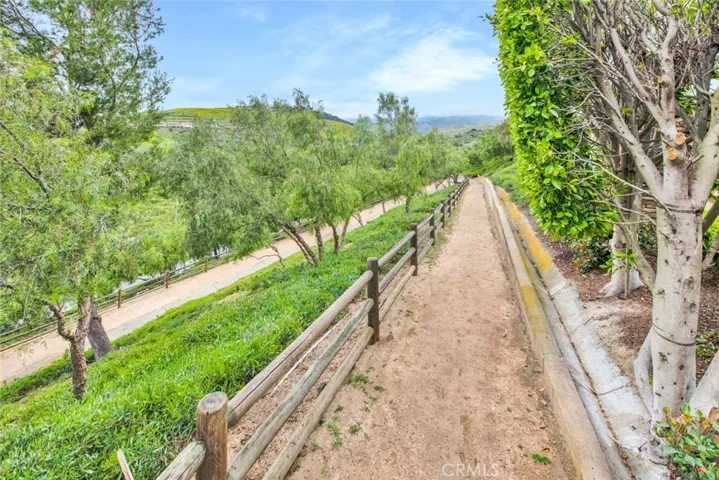 32 Sienna Ridge, Mission Viejo, California 92692
