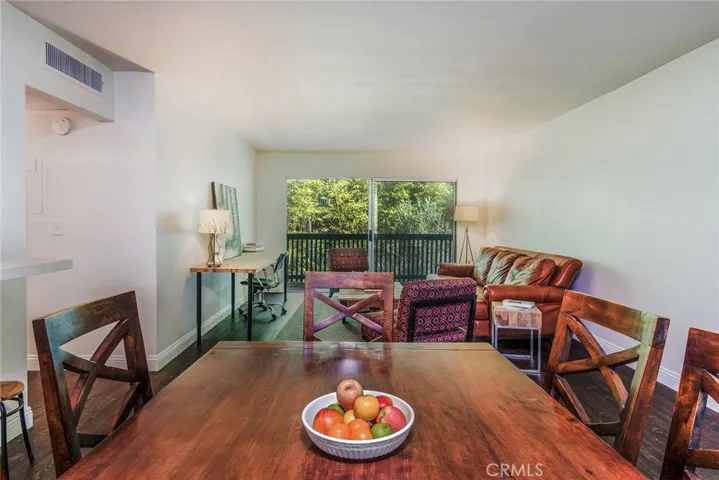 448 N Bellflower Boulevard 305, Long Beach, California 90814
