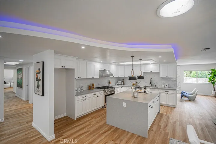 120 E Fairfield Drive, Claremont, California 91711