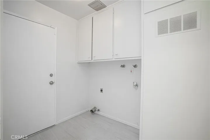 120 E Fairfield Drive, Claremont, California 91711