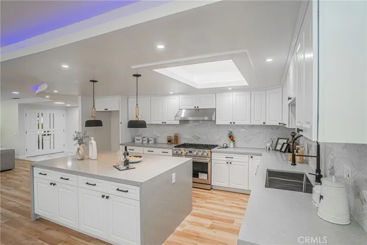 120 E Fairfield Drive, Claremont, California 91711