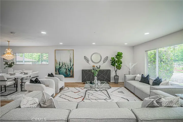 120 E Fairfield Drive, Claremont, California 91711