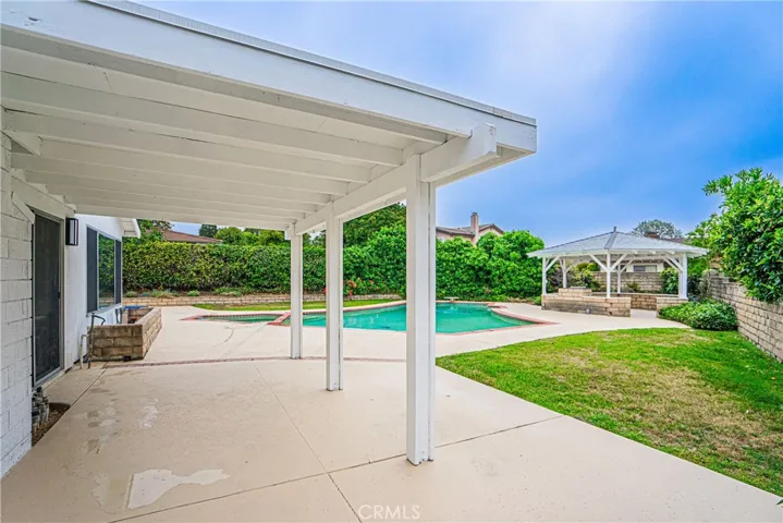 120 E Fairfield Drive, Claremont, California 91711