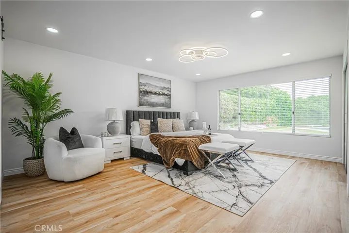 120 E Fairfield Drive, Claremont, California 91711