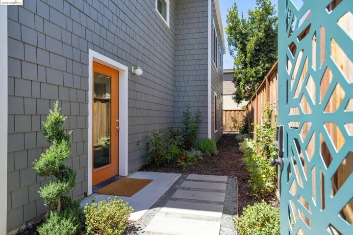 1343 Parker St, Berkeley, California 94702