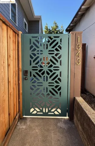 1343 Parker St, Berkeley, California 94702