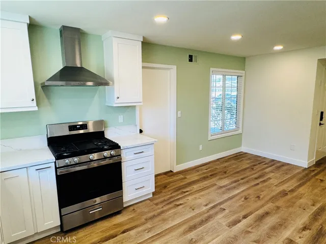 9657 Lark Circle, Fountain Valley, California 92708
