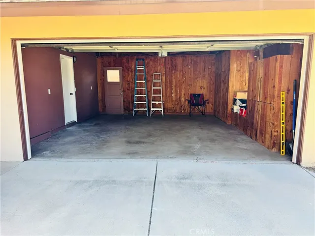 9657 Lark Circle, Fountain Valley, California 92708