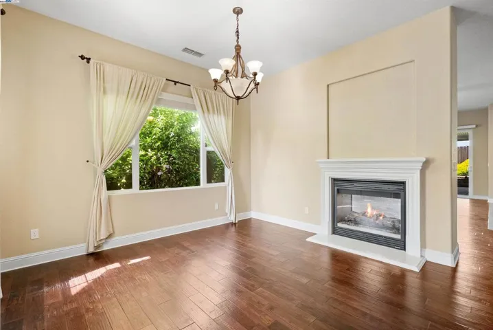 1660 Chateau Ln, Manteca, California 95337