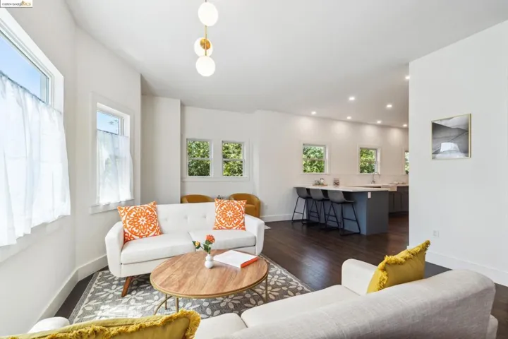 1343 Parker St, Berkeley, California 94702