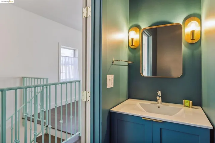 1343 Parker St, Berkeley, California 94702