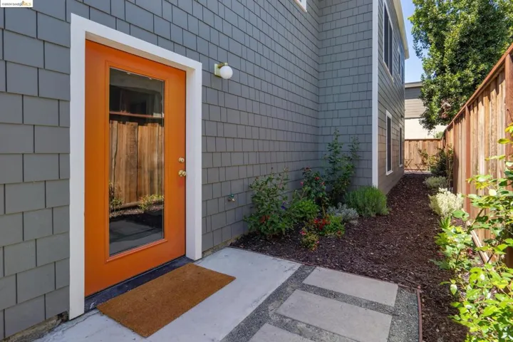 1343 Parker St, Berkeley, California 94702