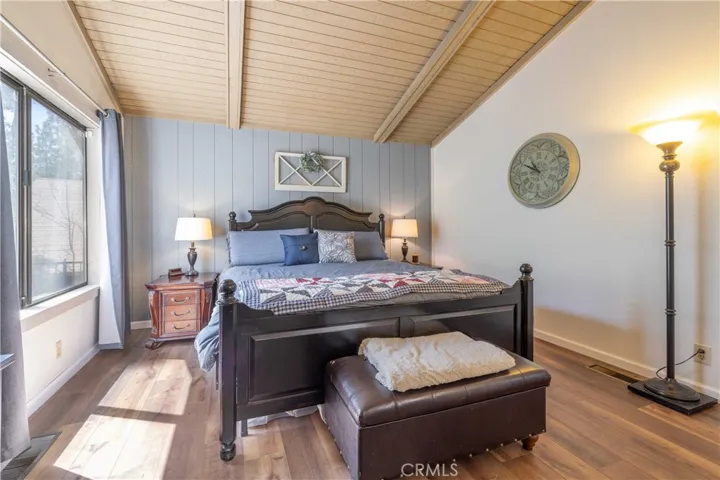 419 Tanglewood Drive, Big Bear City, California 92314