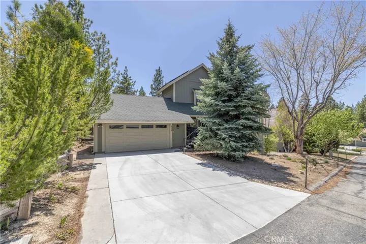 419 Tanglewood Drive, Big Bear City, California 92314