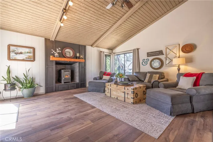 419 Tanglewood Drive, Big Bear City, California 92314