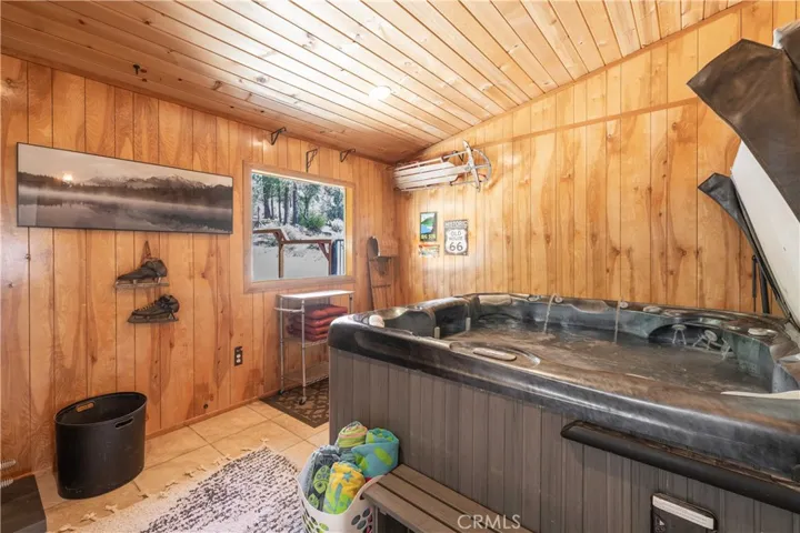 419 Tanglewood Drive, Big Bear City, California 92314