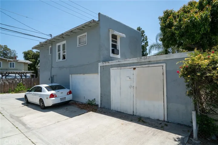 415 W Pine Street, Santa Ana, California 92701