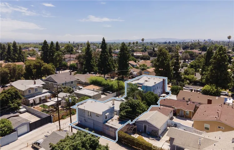 415 W Pine Street, Santa Ana, California 92701