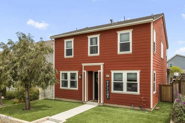 2-web-or-mls-UpmarketMedia-10578San-2a