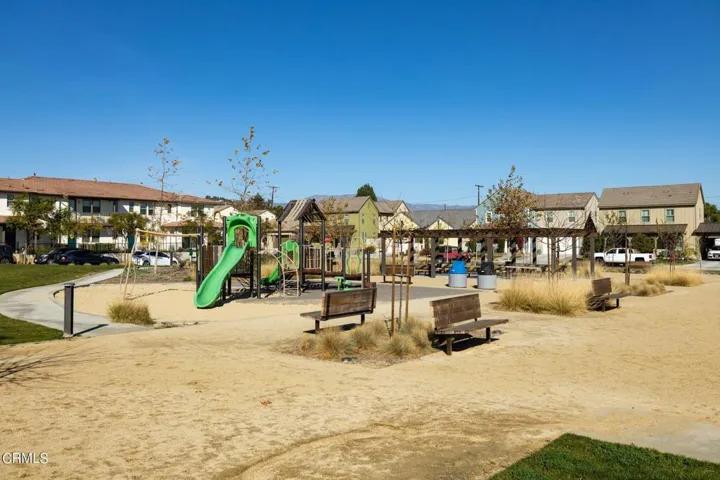 48-web-or-mls-The Farm-2