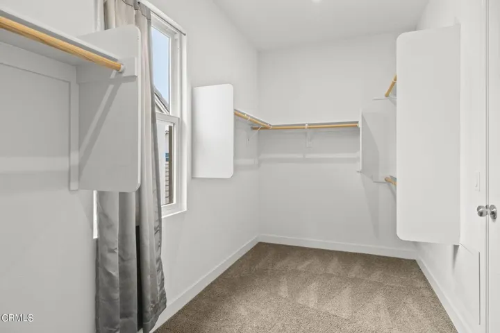 32-web-or-mls-UpmarketMedia-10578San-96