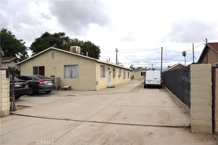 8029 Sunnyside Avenue, San Bernardino, California 92410