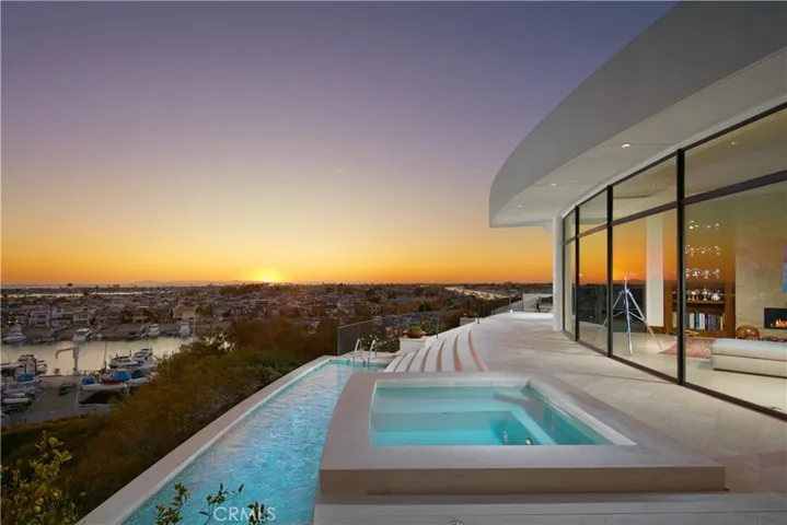 1523 Dolphin Terrace, Corona Del Mar, California 92625